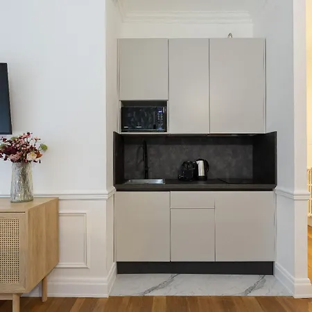 Studio Stresa Apartament *